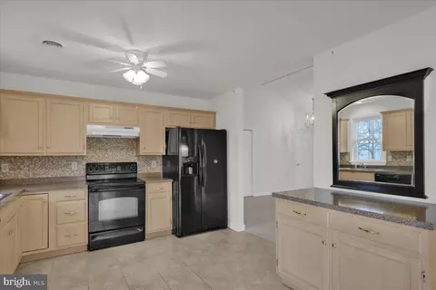 101 S Cacoosing Dr, Reading, PA 19608 photo 11