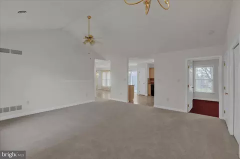 101 S Cacoosing Dr, Reading, PA 19608 photo 5
