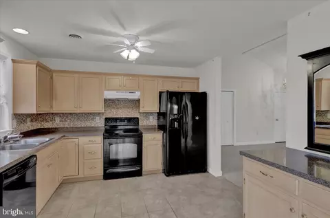 101 S Cacoosing Dr, Reading, PA 19608 photo 12