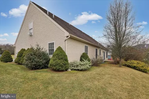 101 S Cacoosing Dr, Reading, PA 19608 photo 32