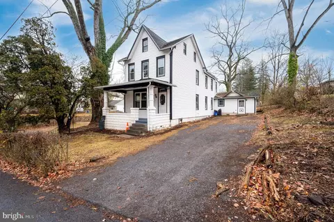 3083 Cedar Top Rd, Reading, PA 19607