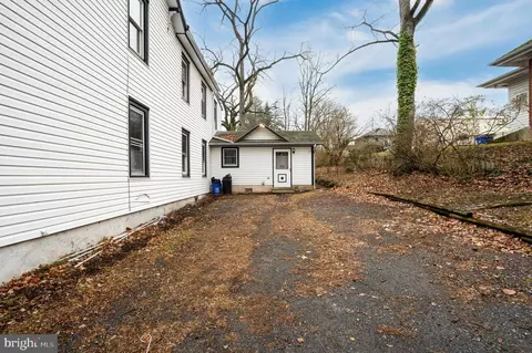 3083 Cedar Top Rd, Reading, PA 19607 photo 3