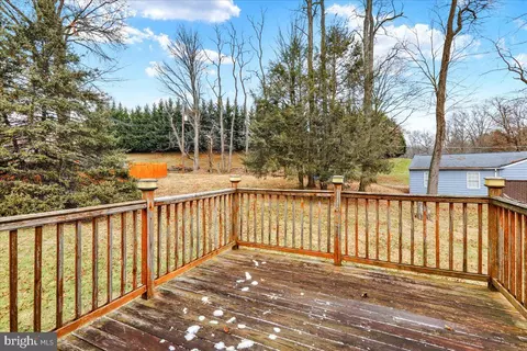 62 Wesleyan Dr, Reading, PA 19607 photo 7