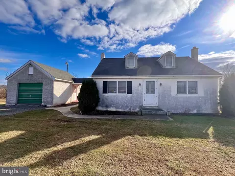 955 Douglass Dr, Boyertown, PA 19512