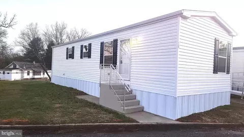 29 Joseph Ave, Birdsboro, PA 19508