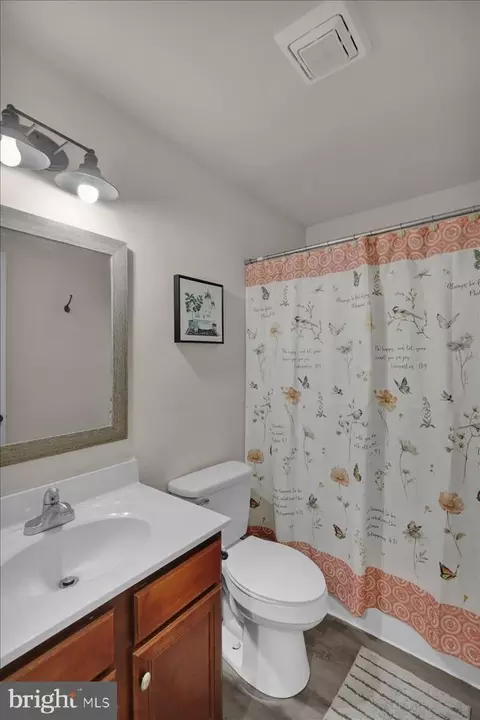 383 Oneida Dr, Reading, PA 19608 photo 17