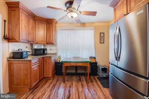2315 Spring St, Reading, PA 19609 photo 10