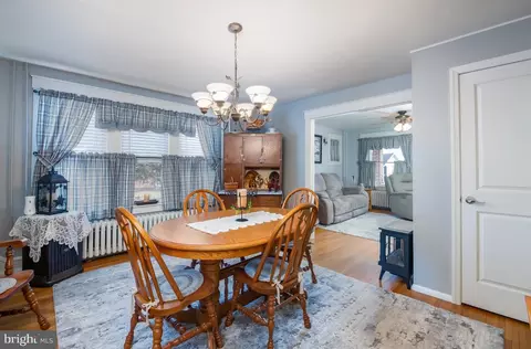 2315 Spring St, Reading, PA 19609 photo 8