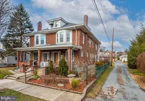 2315 Spring St, Reading, PA 19609 photo 2