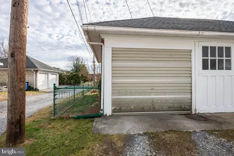 2315 Spring St, Reading, PA 19609 photo 20