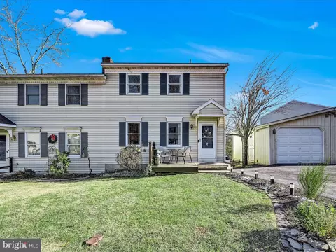 413 Grove Ave, Mohnton, PA 19540