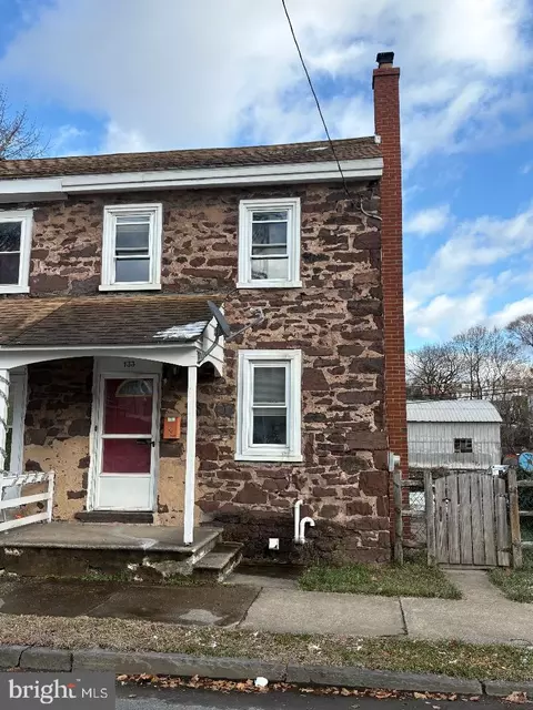 133 S Mill St, Birdsboro, PA 19508