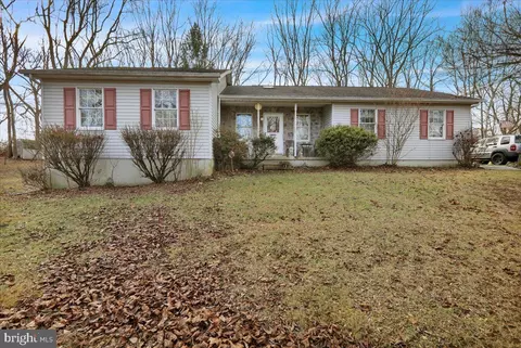 2448 Ventnor Ave, Reading, PA 19605