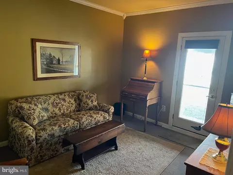 Bedroom - 20 R Tyrone Ave, Reading, PA 19607 photo 2 of 4