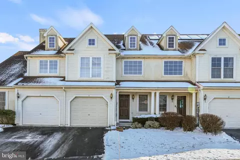 7 Whitetail Ln, Reading, PA 19607