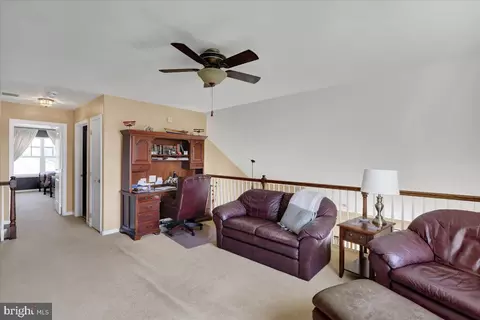 Entry Way - 2 Cedarcrest Ln, Oley, PA 19547 photo 3 of 3