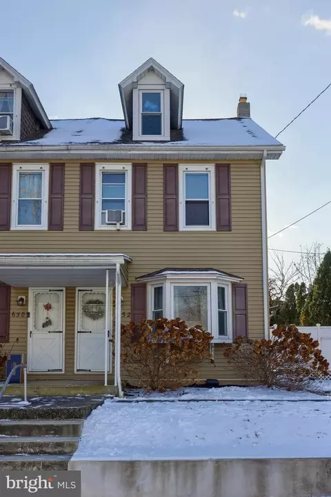 652 Mountain Vw, Reading, PA 19607
