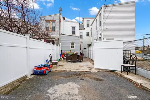 447 Schuylkill Ave, Reading, PA 19601 photo 17