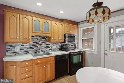 44 Cacoosing Ave, Sinking Spring, PA 19608 photo 15