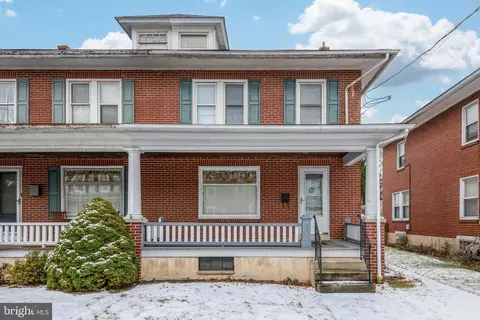 44 Cacoosing Ave, Sinking Spring, PA 19608