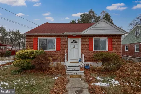 217 Gerry St, Reading, PA 19611