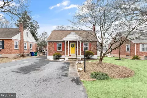 Exterior - 111 N Dwight St, Reading, PA 19609 photo 2 of 9