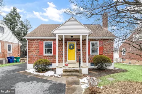111 N Dwight St, Reading, PA 19609