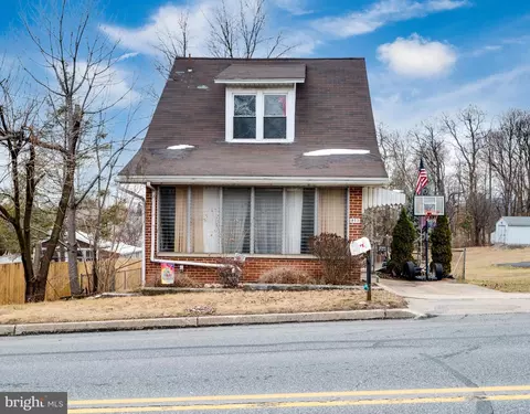 817 Philadelphia Ave, Reading, PA 19607