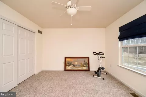 Bedroom - 35 Harry Ave, Reading, PA 19607 photo 5 of 7
