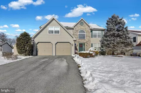 1012 Eddystone Ct, Reading, PA 19605