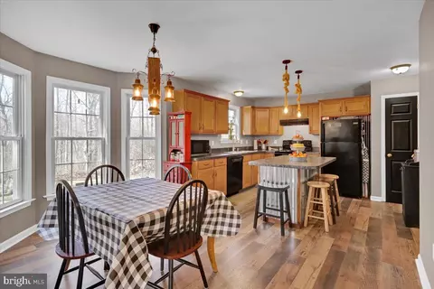 777 Mountain View Rd, Reading, PA 19607 photo 10