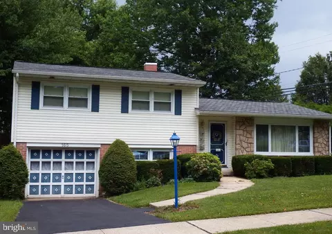 165 Octagon Ave, Reading, PA 19608