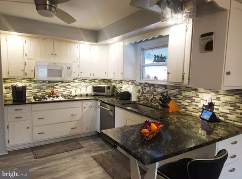 Kitchen - 165 Octagon Ave, Reading, PA 19608 photo 1 of 1
