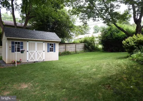 Exterior - 165 Octagon Ave, Reading, PA 19608 photo 2 of 4