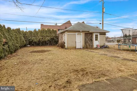 100 N Sterley St, Reading, PA 19607 photo 25