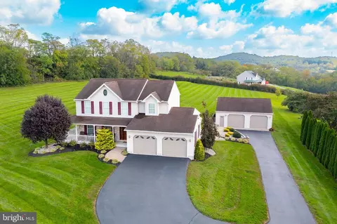 4921 Route 419, Womelsdorf, PA 19567