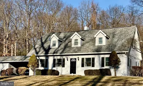 310 Schweitz Rd, Fleetwood, PA 19522