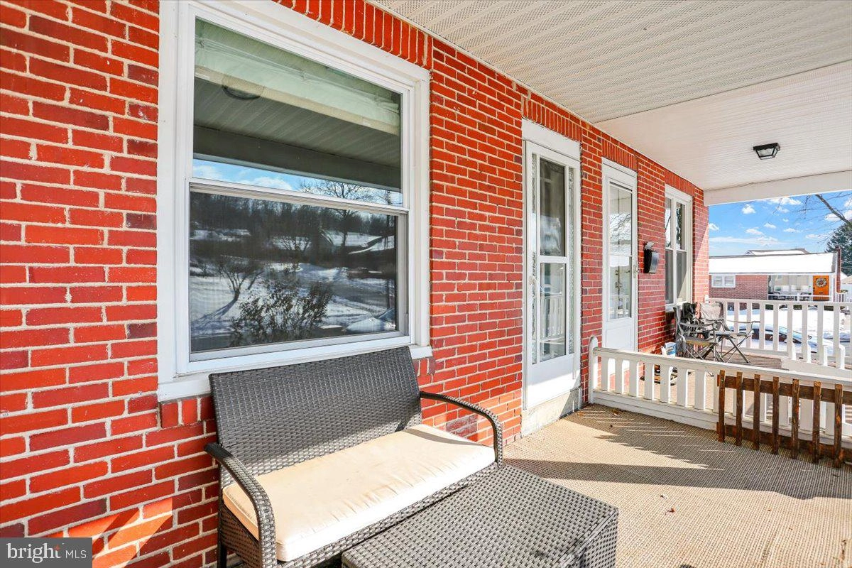 Exterior - 325 2nd St, Reading, PA 19607 photo 4 of 7