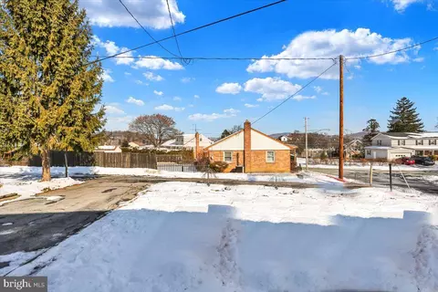 Exterior - 325 2nd St, Reading, PA 19607 photo 7 of 7