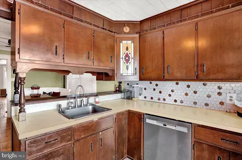 Kitchen - 325 2nd St, Reading, PA 19607 photo 1 of 2