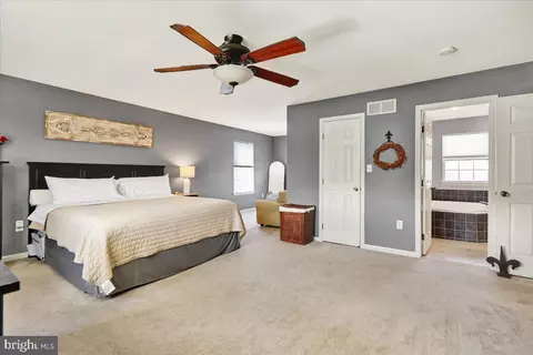 Bedroom - 416 Longview Dr, Reading, PA 19608 photo 2 of 6