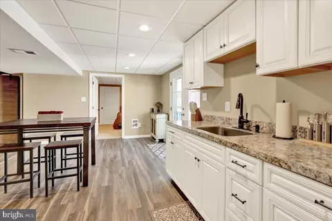 Kitchen - 416 Longview Dr, Reading, PA 19608 photo 7 of 7