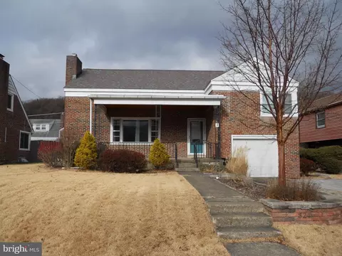 824 Brighton Ave, Reading, PA 19606