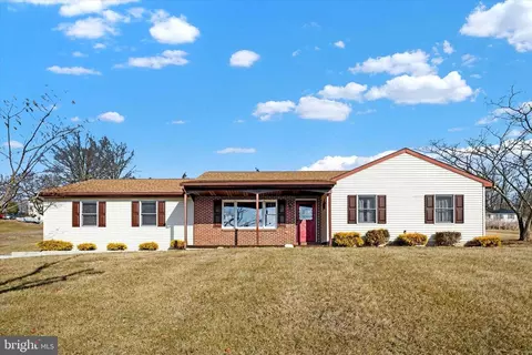 351 Rugby Rd, Birdsboro, PA 19508