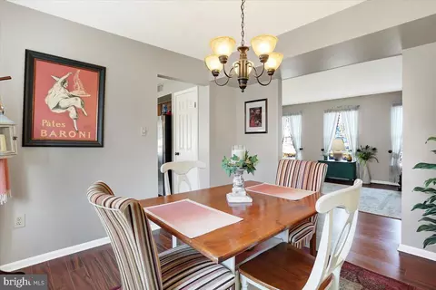 Dining - 20 Mesa Dr, Sinking Spring, PA 19608 photo 2 of 3