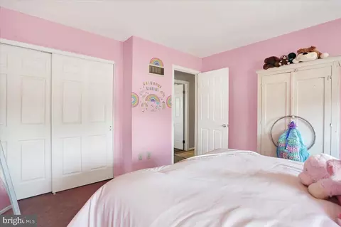 Bedroom - 20 Mesa Dr, Sinking Spring, PA 19608 photo 4 of 4