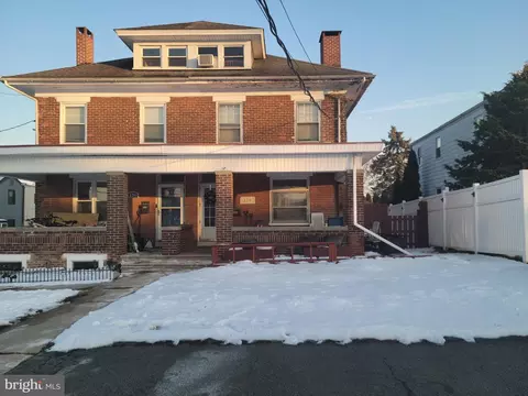 118 N Berks St, Boyertown, PA 19512