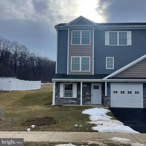 440 Smokering Dr #....( 51), Robesonia, PA 19551