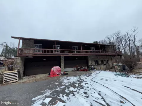 Exterior - 520 Frontier Ave, Reading, PA 19601 photo 1 of 2