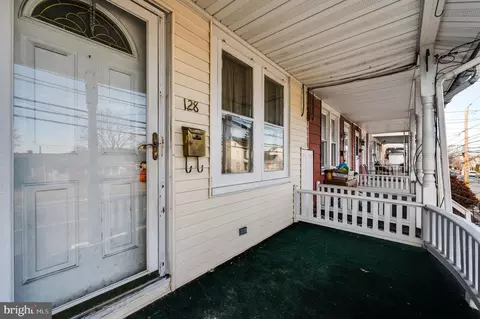 128 Philadelphia Ave, Reading, PA 19607 photo 2